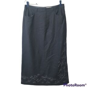 Eddie Bauer Wool Blend Maxi Skirt with Floral Embroidery & Pockets